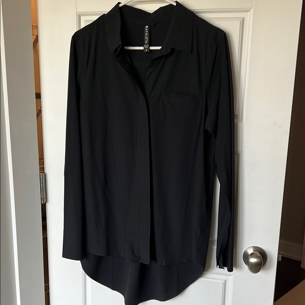 Athleta Black Long Sleeve Notched Collar Button Down Shirt